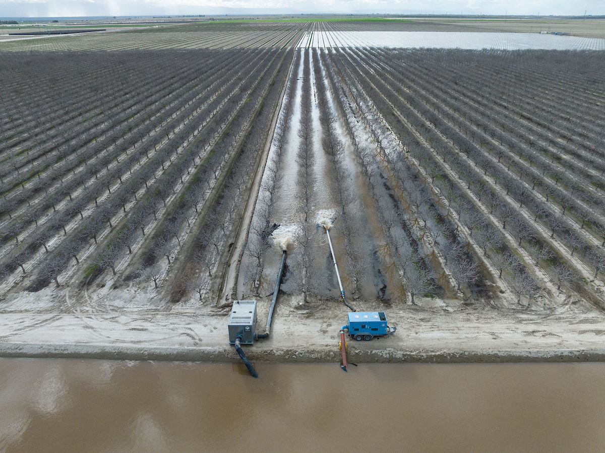 How Farmers Used California’s Floods to Revive Underground Aquifers